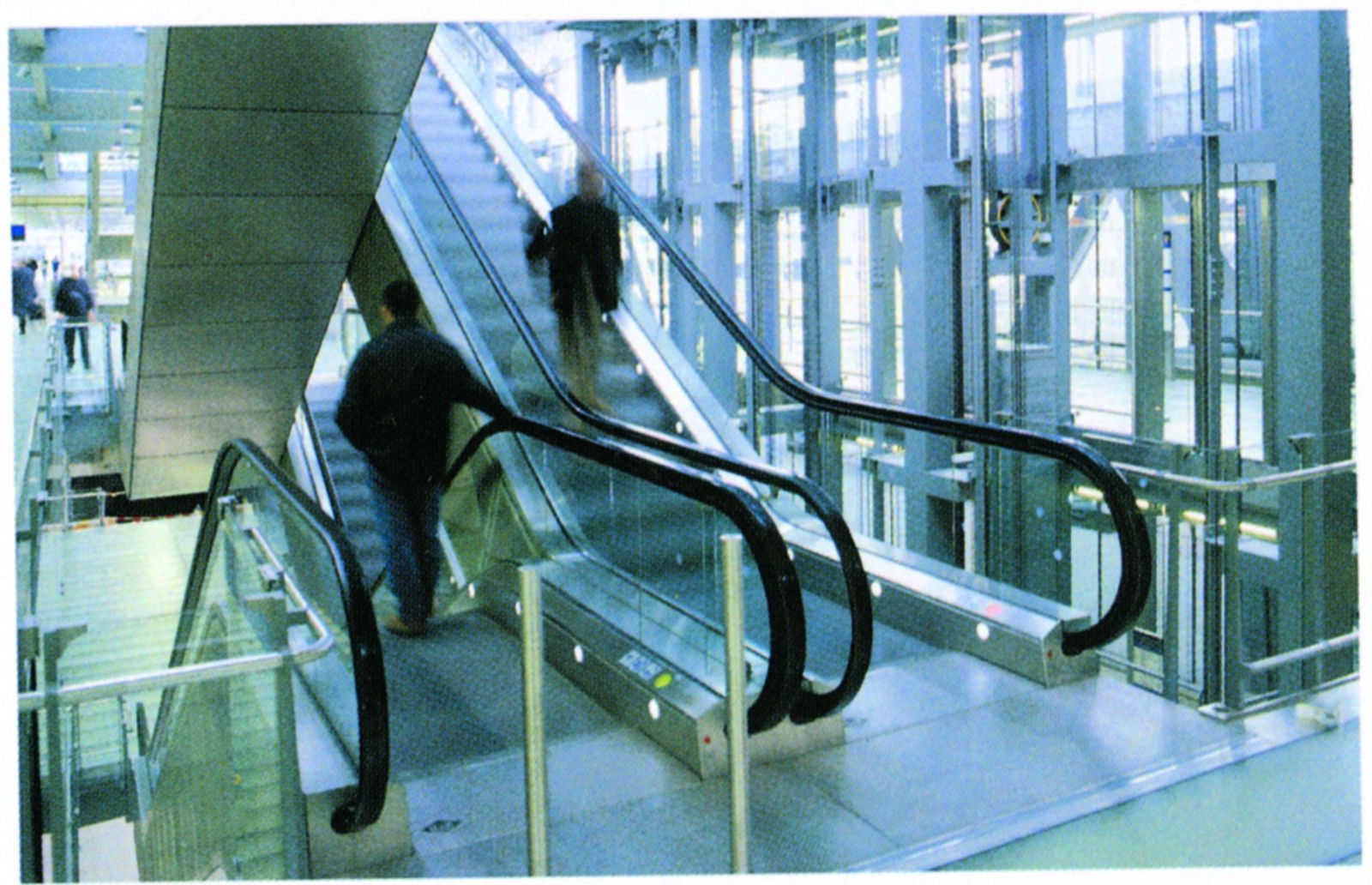 Escalator in a transit station
